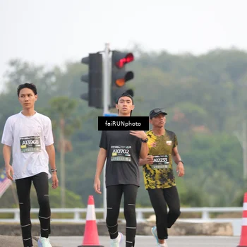 Runner Photo 6436848
