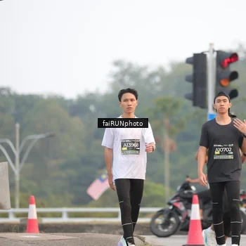 Runner Photo 6436858