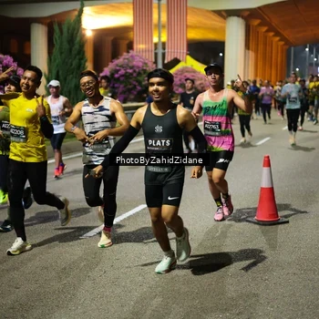 Runner Photo 6436879