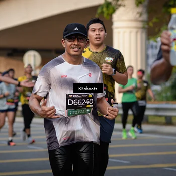 Runner Photo 6436884