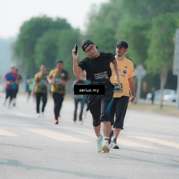 Runner Photo 6436885