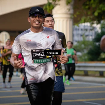 Runner Photo 6436902