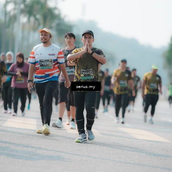 Runner Photo 6436916
