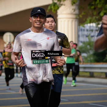 Runner Photo 6436919