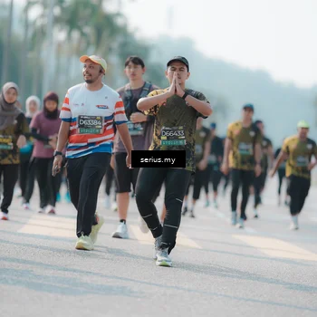 Runner Photo 6436925