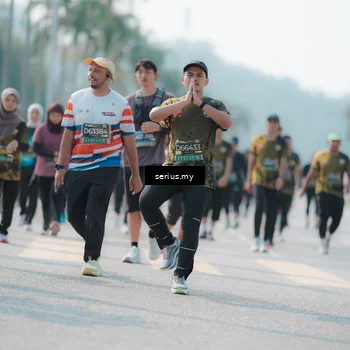 Runner Photo 6436933