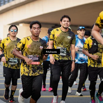 Runner Photo 6436942