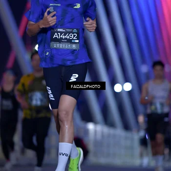Runner Photo 6436946
