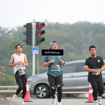 Runner Photo 6436954