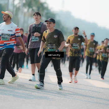 Runner Photo 6436963