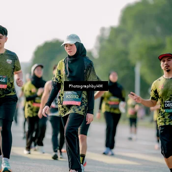 Runner Photo 6436974