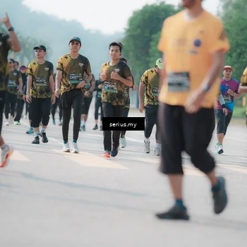 Runner Photo 6436980