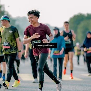 Runner Photo 6437011