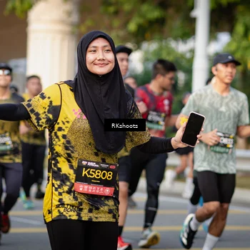 Runner Photo 6437043