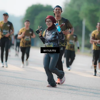 Runner Photo 6437052