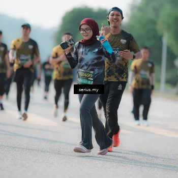 Runner Photo 6437072