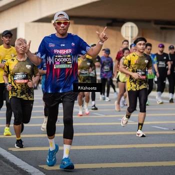 Runner Photo 6437075