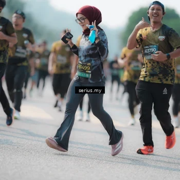 Runner Photo 6437113