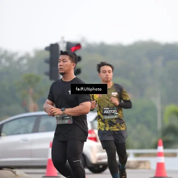 Runner Photo 6437131