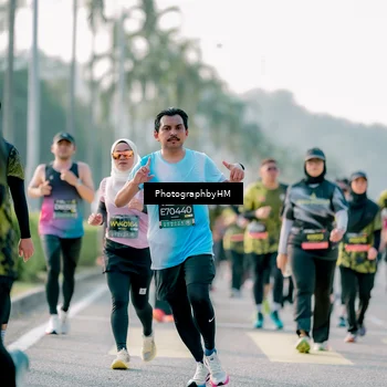 Runner Photo 6437136