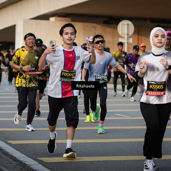 Runner Photo 6437142