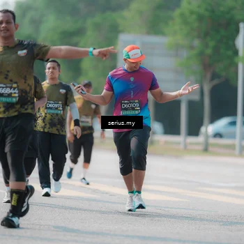 Runner Photo 6437145