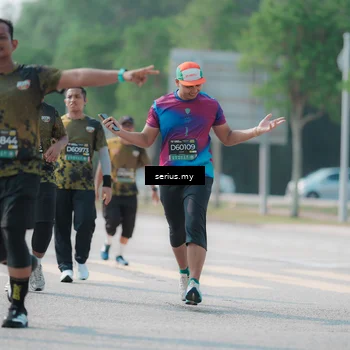 Runner Photo 6437146