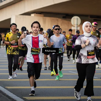 Runner Photo 6437152