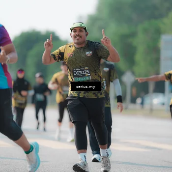 Runner Photo 6437180