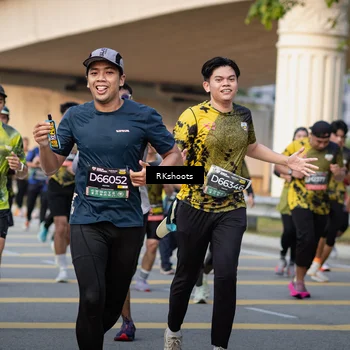Runner Photo 6437190