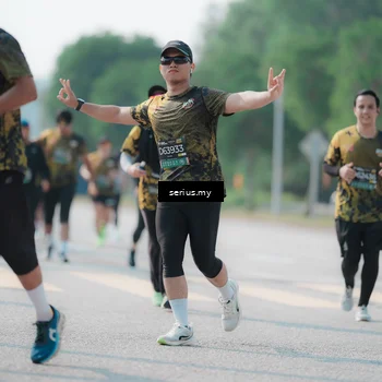 Runner Photo 6437248