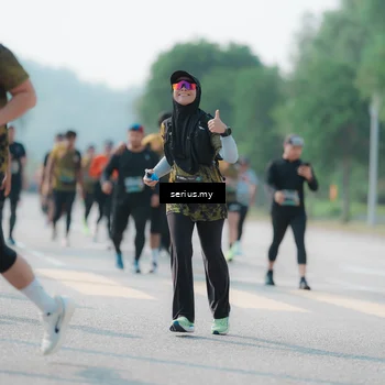 Runner Photo 6437262