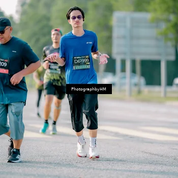 Runner Photo 6437266