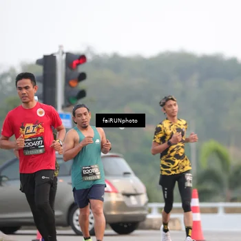 Runner Photo 6437329