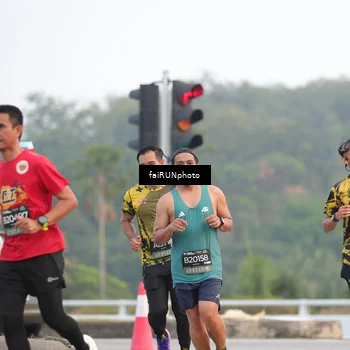Runner Photo 6437335