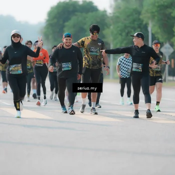 Runner Photo 6437354