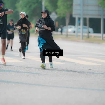 Runner Photo 6437386