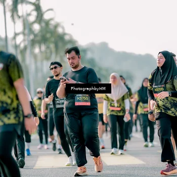 Runner Photo 6437393