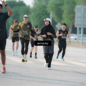 Runner Photo 6437415