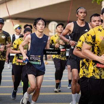 Runner Photo 6437418