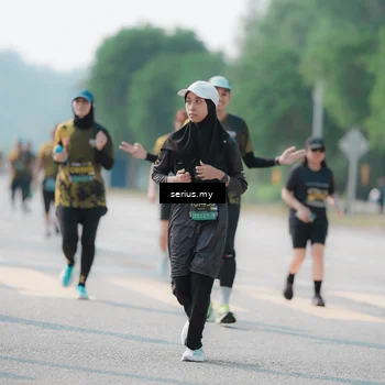 Runner Photo 6437432