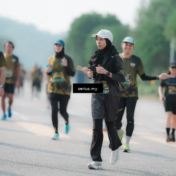 Runner Photo 6437442