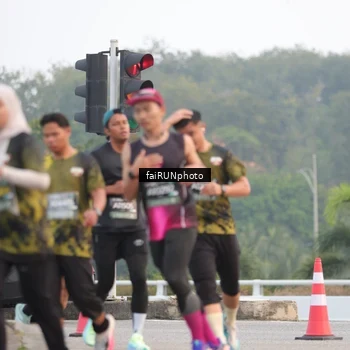 Runner Photo 6437449