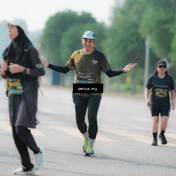 Runner Photo 6437462