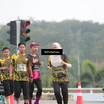 Runner Photo 6437501