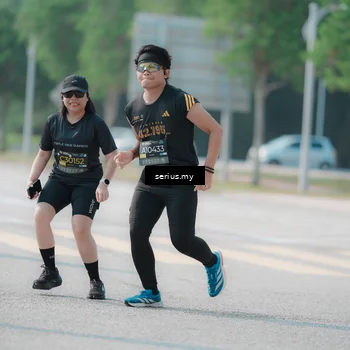 Runner Photo 6437515