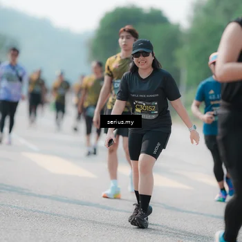 Runner Photo 6437516