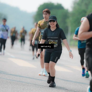 Runner Photo 6437518