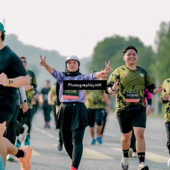 Runner Photo 6437520