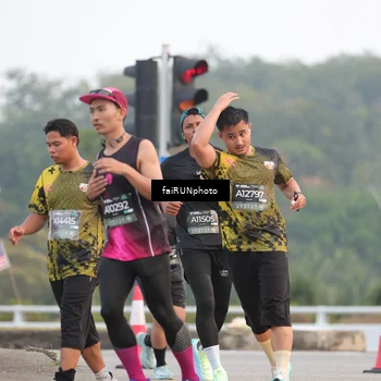 Runner Photo 6437526